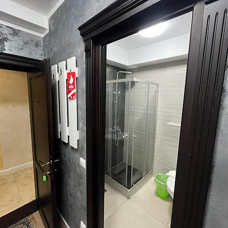 Grey Boutique Hotel Palas 雅西 外观 照片