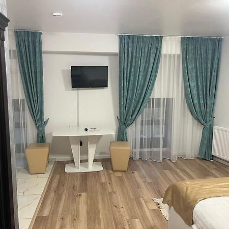 Grey Boutique Hotel Palas 雅西 外观 照片