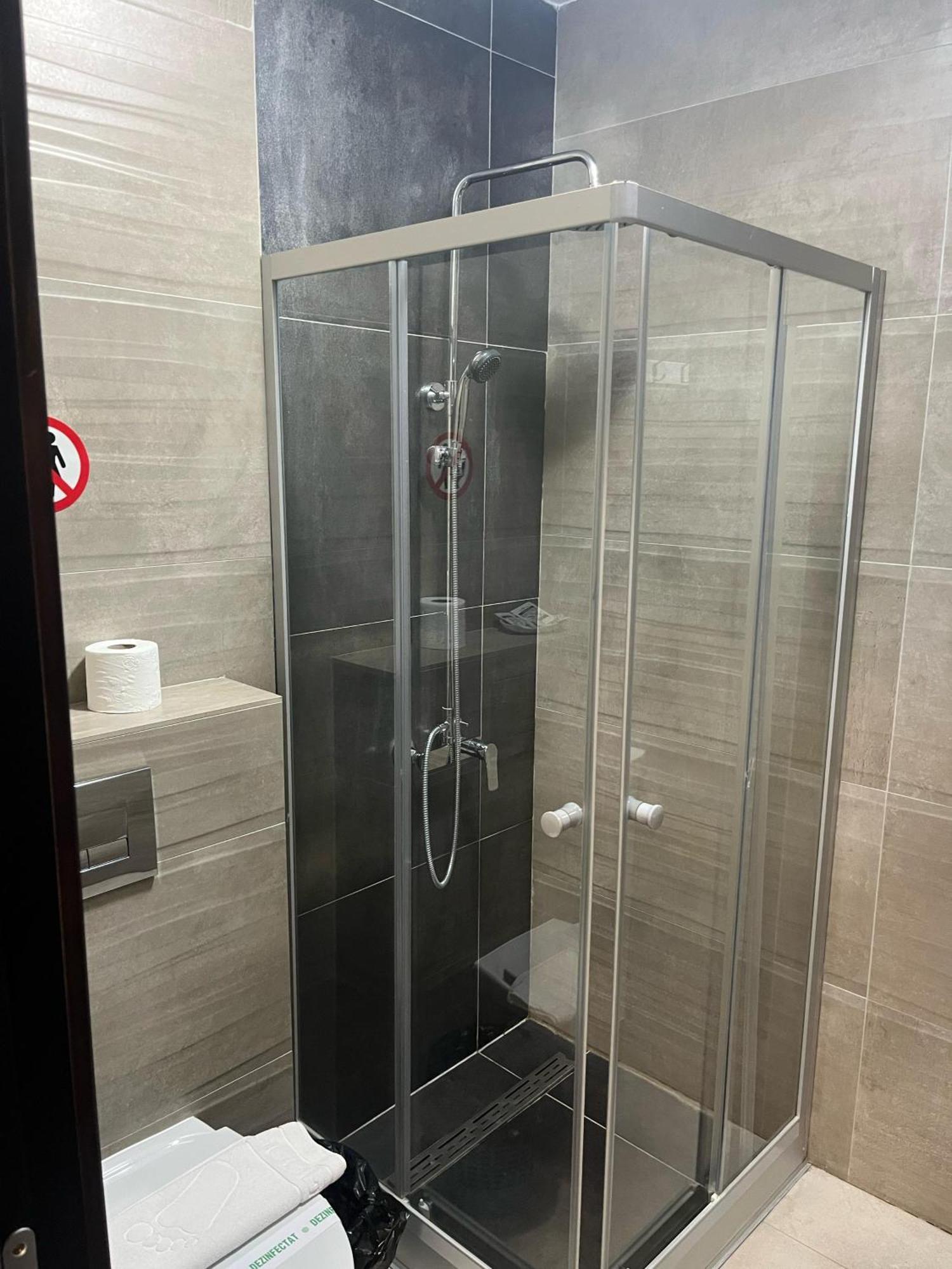 Grey Boutique Hotel Palas 雅西 外观 照片